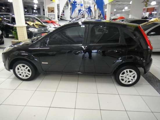 FORD-FIESTA-2013