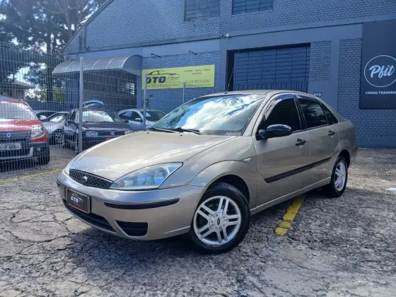 FORD FOCUS 2.0 GLX SEDAN 16V GASOLINA 4P AUTOMÁTICO