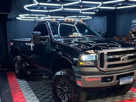 FORD-F-250-3.9 XLT MAX POWER 4X4 CS DIESEL 2P MANUAL FORD-F-250-2011