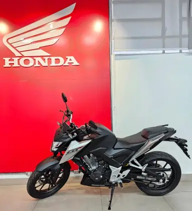 HONDA CB 300F TWISTER CBS HONDA CB 300F TWISTER CBS