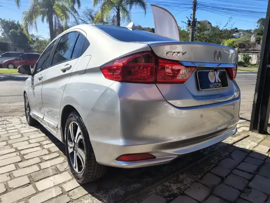 HONDA-CITY-1.5 LX 16V FLEX 4P AUTOMÁTICO HONDA-CITY-2015