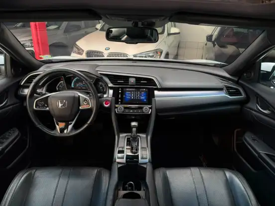 HONDA-CIVIC-2018
