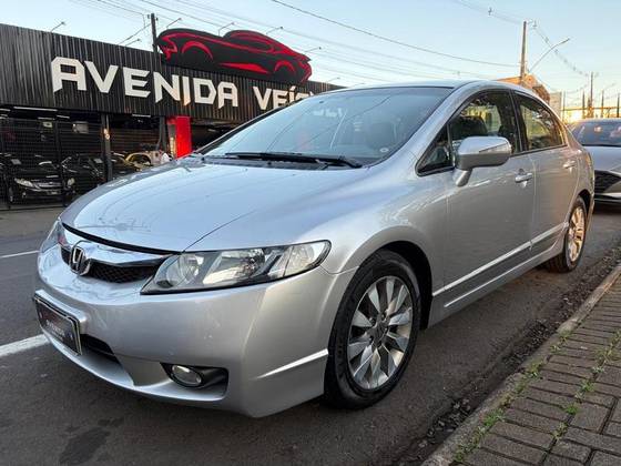 HONDA CIVIC 1.8 LXL 16V FLEX 4P AUTOMÁTICO