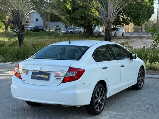 HONDA-CIVIC-2.0 EXR 16V FLEX 4P AUTOMÁTICO HONDA-CIVIC-2015