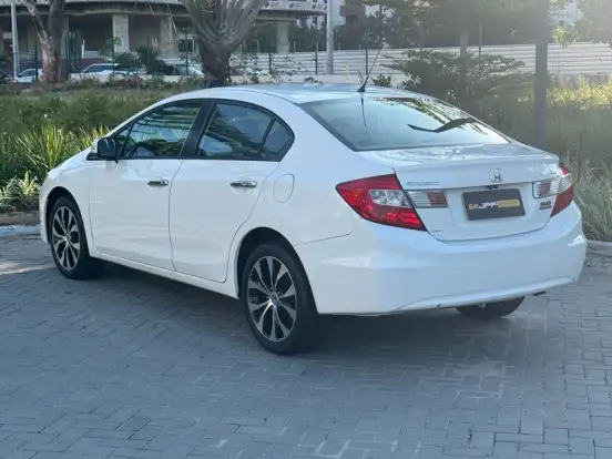 HONDA-CIVIC-2.0 EXR 16V FLEX 4P AUTOMÁTICO HONDA-CIVIC-2015