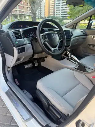 HONDA-CIVIC-2015