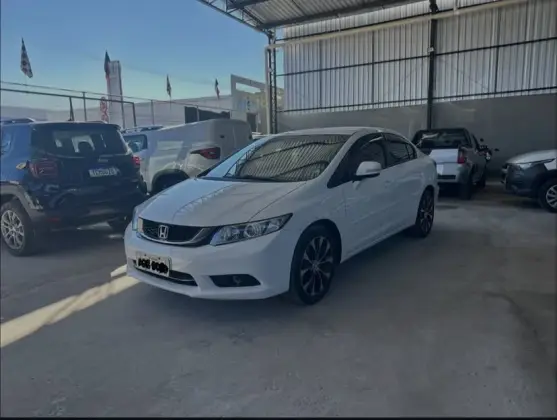 HONDA CIVIC 2.0 LXR 16V FLEX 4P AUTOMÁTICO HONDA CIVIC 2.0 LXR 16V FLEX 4P AUTOMÁTICO