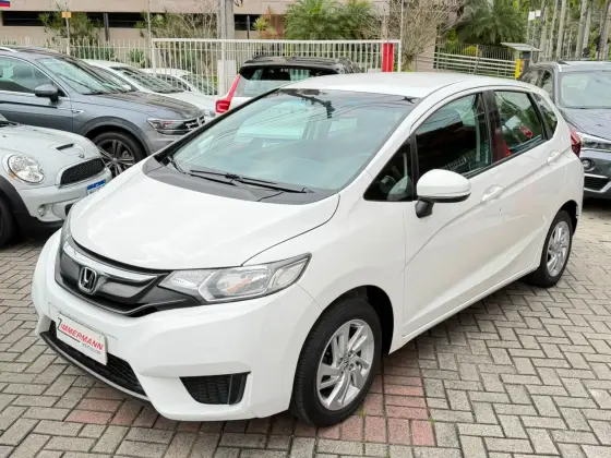 HONDA FIT 1.5 LX 16V FLEX 4P AUTOMÁTICO HONDA FIT 1.5 LX 16V FLEX 4P AUTOMÁTICO