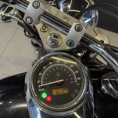 HONDA-SHADOW 750-2010