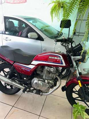 HONDA-CB 400 II-1983
