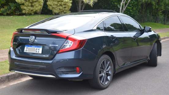 HONDA-CIVIC-2021