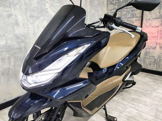 HONDA-PCX 160 DLX-2025