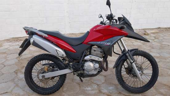 HONDA-XRE 300-2010