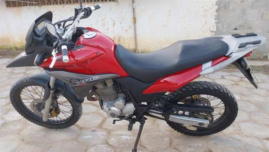 HONDA-XRE 300-2010