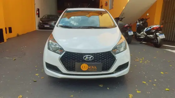 HYUNDAI HB20 1.0 UNIQUE 12V FLEX 4P MANUAL HYUNDAI HB20 1.0 UNIQUE 12V FLEX 4P MANUAL