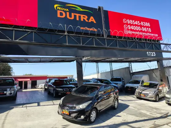 HYUNDAI HB20S 1.6 COMFORT PLUS 16V FLEX 4P MANUAL HYUNDAI HB20S 1.6 COMFORT PLUS 16V FLEX 4P MANUAL
