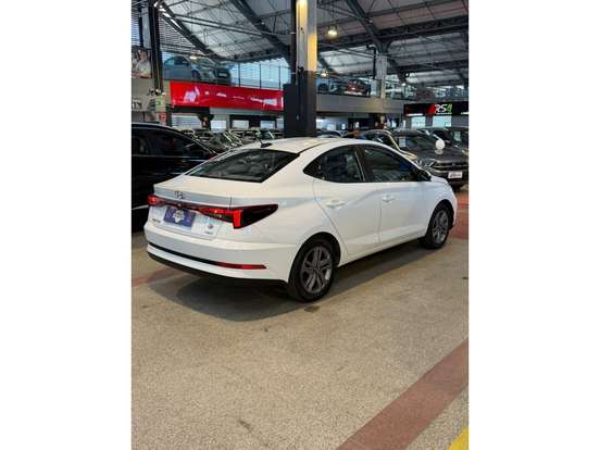 HYUNDAI-HB20S-2024