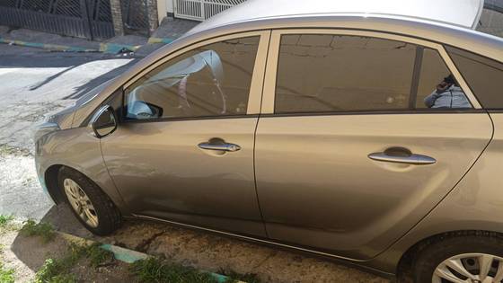HYUNDAI HB20S 1.6 COMFORT STYLE 16V FLEX 4P AUTOMÁTICO
