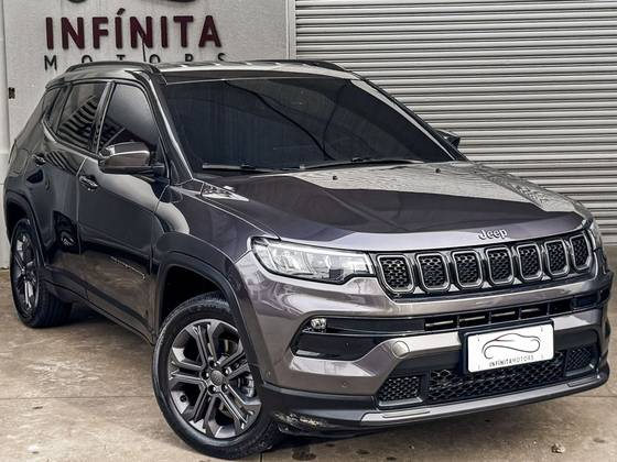 JEEP COMPASS 1.3 T270 TURBO FLEX LONGITUDE AT6