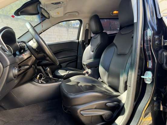 JEEP-COMPASS-2020