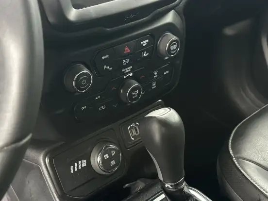 JEEP-RENEGADE-1.3 T270 TURBO FLEX S 4X4 AT9 JEEP-RENEGADE-2022