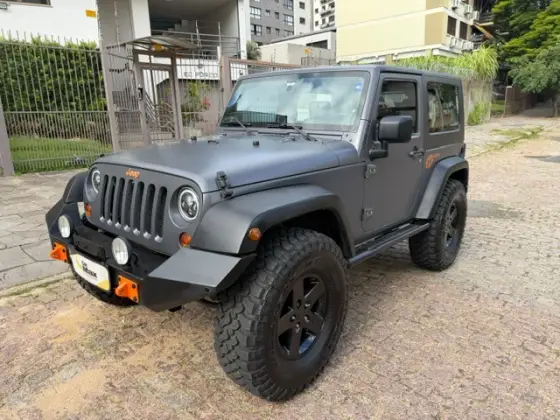 JEEP WRANGLER 3.8 SPORT 4X4 TETO RIGIDO V6 12V GASOLINA 2P AUTOMÁTICO JEEP WRANGLER 3.8 SPORT 4X4 TETO RIGIDO V6 12V GASOLINA 2P AUTOMÁTICO