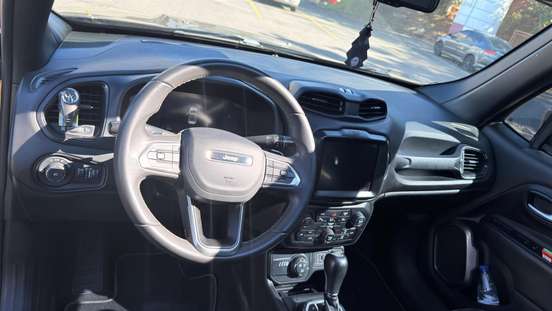 JEEP-RENEGADE-2022