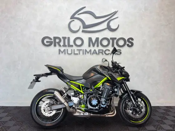 KAWASAKI Z900 KAWASAKI Z900