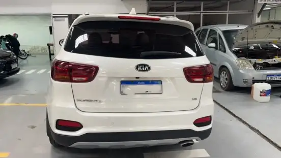 KIA-SORENTO-2018