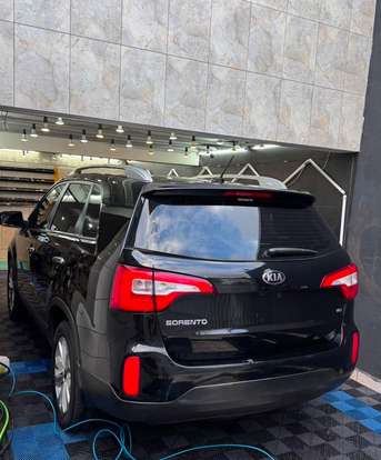 KIA-SORENTO-2013