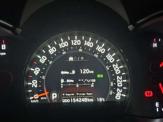 KIA-SORENTO-3.5 V6 GASOLINA EX 7L 4WD AUTOMÁTICO KIA-SORENTO-2013