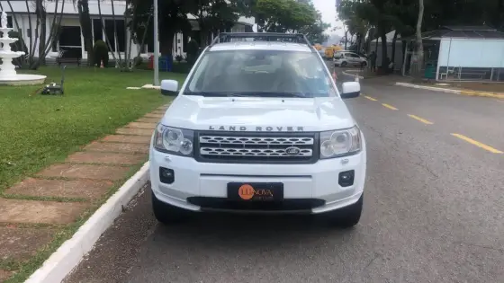 LAND ROVER FREELANDER 3.2 SE 6 CILINDROS 24V GASOLINA 4P AUTOMÁTICO LAND ROVER FREELANDER 3.2 SE 6 CILINDROS 24V GASOLINA 4P AUTOMÁTICO