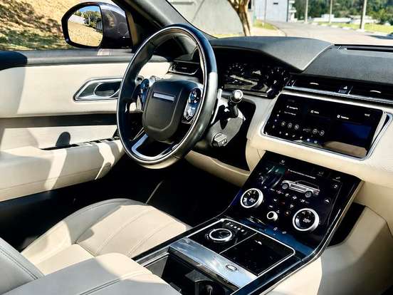 LAND ROVER-RANGE ROVER VELAR-2.0 P300 GASOLINA R-DYNAMIC SE AUTOMÁTICO LAND ROVER-RANGE ROVER VELAR-2020