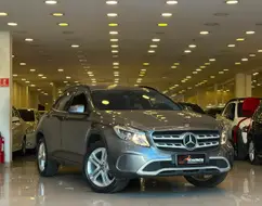 MERCEDES-BENZ GLA 200 1.6 CGI FLEX STYLE 7G-DCT MERCEDES-BENZ GLA 200 1.6 CGI FLEX STYLE 7G-DCT