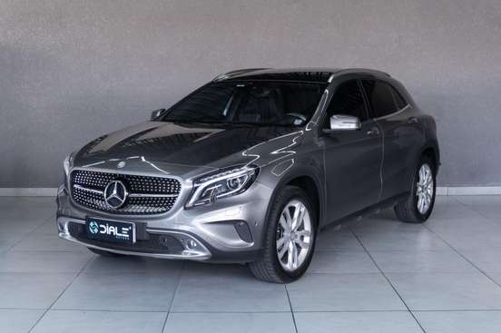 MERCEDES-BENZ-GLA 250-2015
