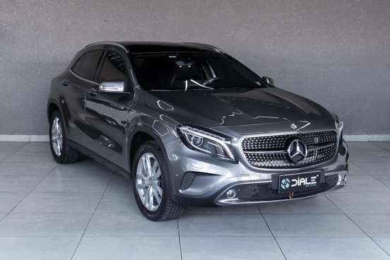 MERCEDES-BENZ-GLA 250-2015