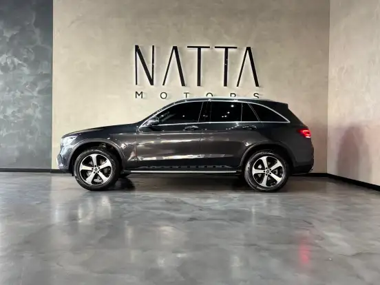 MERCEDES-BENZ-GLC 220d-2020