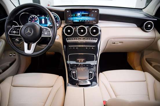 MERCEDES-BENZ-GLC 220d-2020