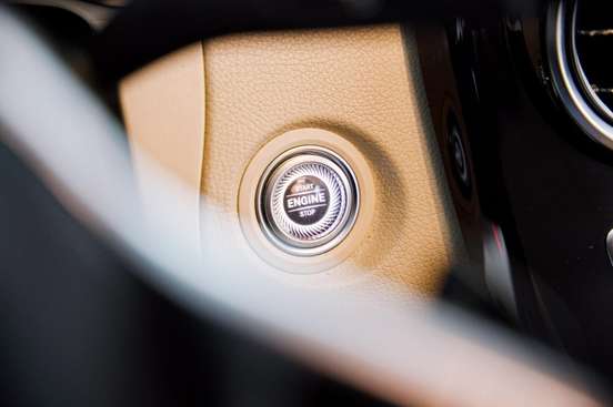 MERCEDES-BENZ-GLC 220d-2020