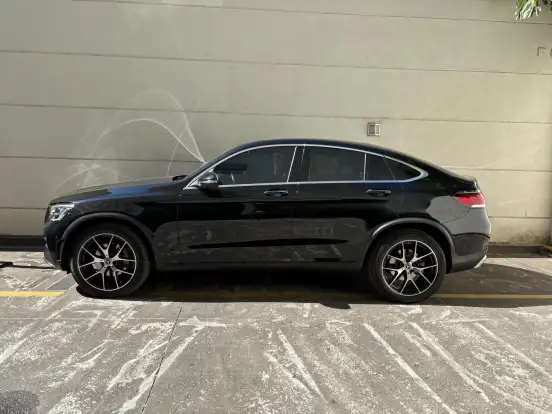 MERCEDES-BENZ-GLC 300-2023