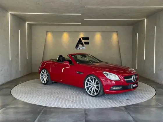 MERCEDES-BENZ SLK 250 1.8 CGI 16V TURBO GASOLINA 2P AUTOMÁTICO MERCEDES-BENZ SLK 250 1.8 CGI 16V TURBO GASOLINA 2P AUTOMÁTICO