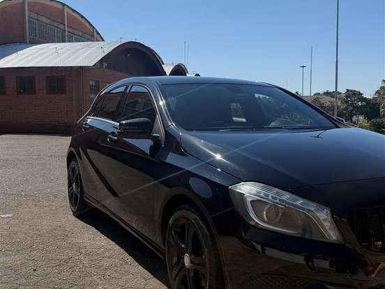 MERCEDES-BENZ-CLASSE A-1.6 200 TURBO URBAN GASOLINA 4P AUTOMATIZADO MERCEDES-BENZ-CLASSE A-2013