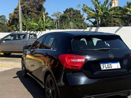 MERCEDES-BENZ-CLASSE A-1.6 200 TURBO URBAN GASOLINA 4P AUTOMATIZADO MERCEDES-BENZ-CLASSE A-2013