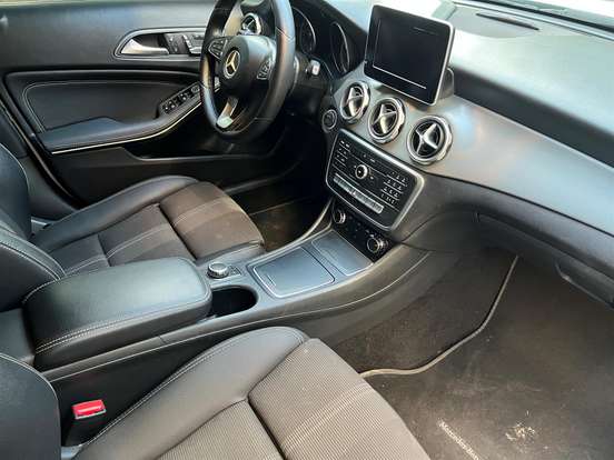 MERCEDES-BENZ-GLA 200-1.6 CGI FLEX ADVANCE 7G-DCT MERCEDES-BENZ-GLA 200-2017