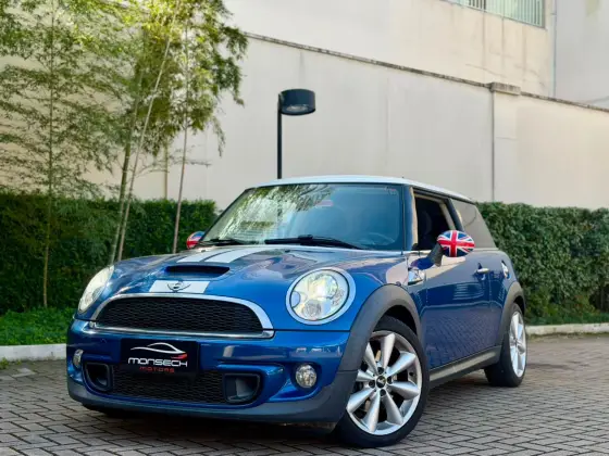 MINI COOPER 1.6 S 16V TURBO GASOLINA 2P AUTOMÁTICO MINI COOPER 1.6 S 16V TURBO GASOLINA 2P AUTOMÁTICO