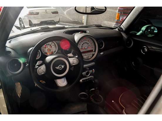 MINI-COOPER-2009
