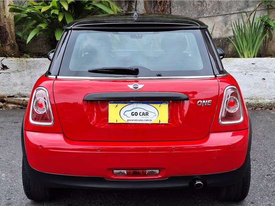 MINI-ONE-2011