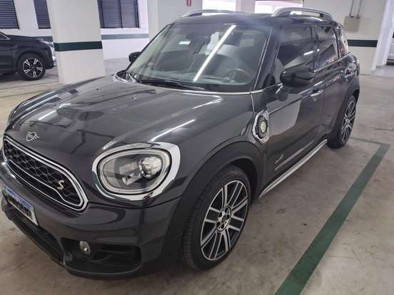 MINI-COUNTRYMAN-2019