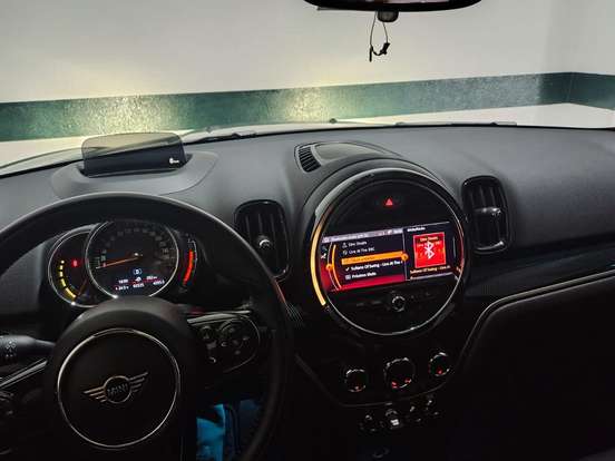 MINI-COUNTRYMAN-2019