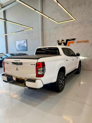 MITSUBISHI-L200 TRITON-2024